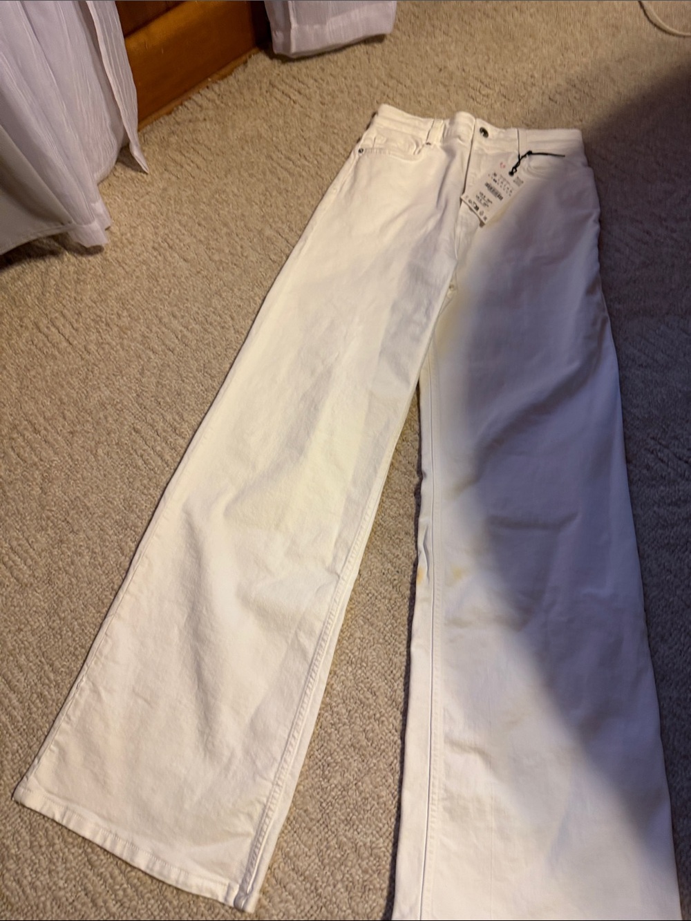 Zara White Wide-Leg Jeans